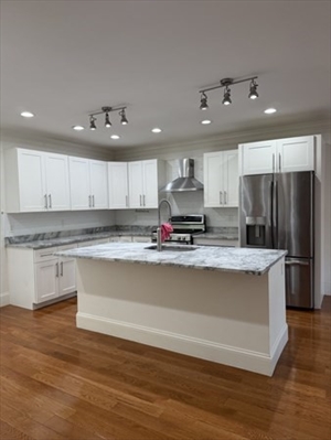 73 Broadway, Apt 1