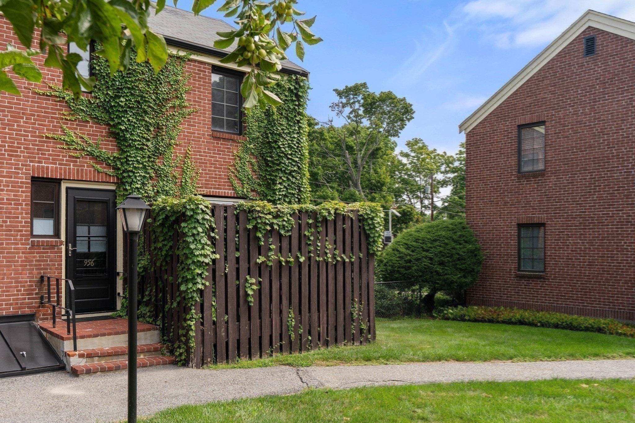 956 Belmont Unit 956 20472 - Image 13