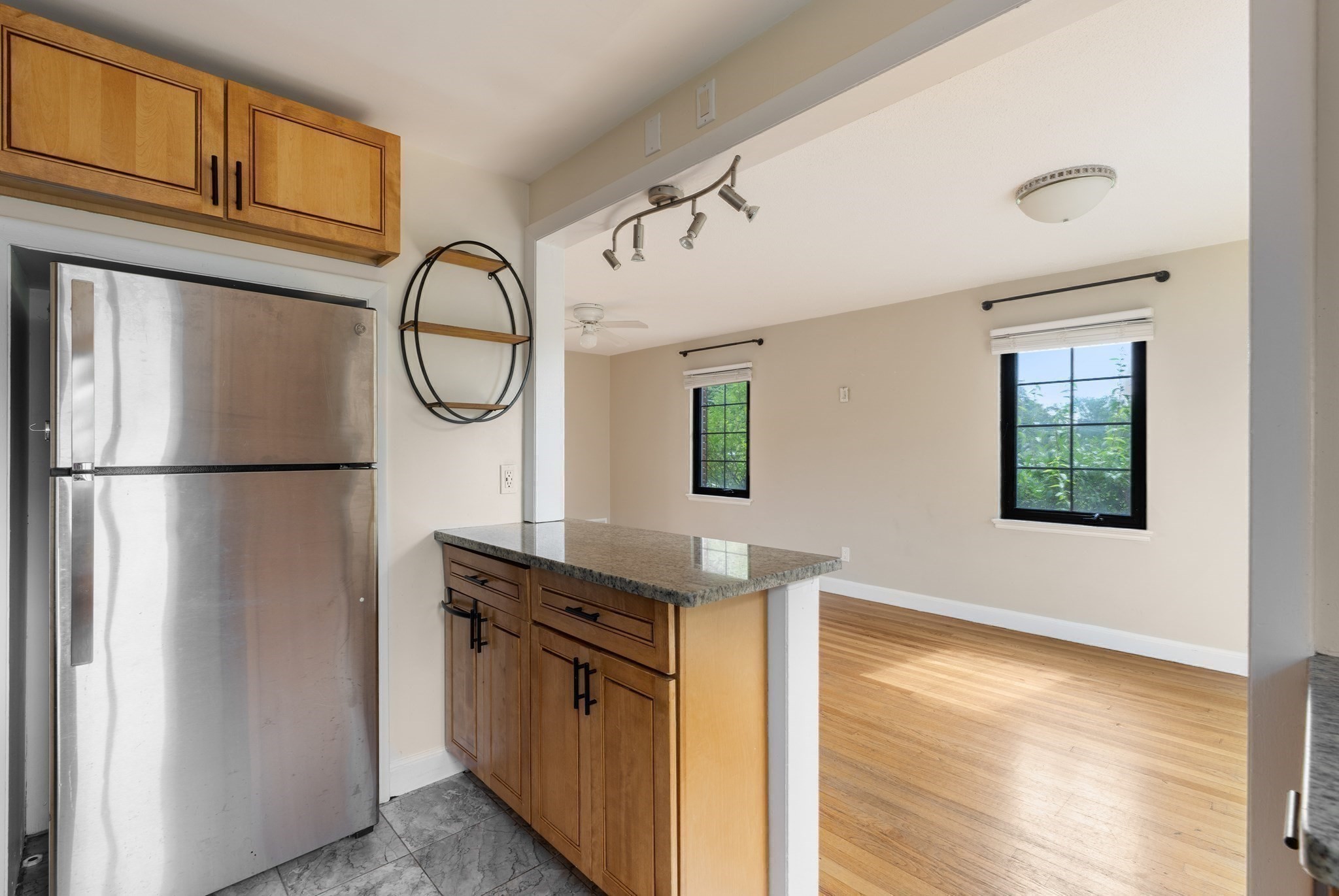 956 Belmont Unit 956 20472 - Image 21