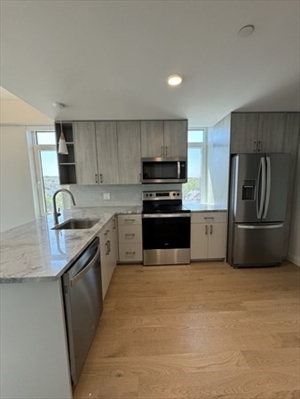 55 Brighton Ave, Apt 508
