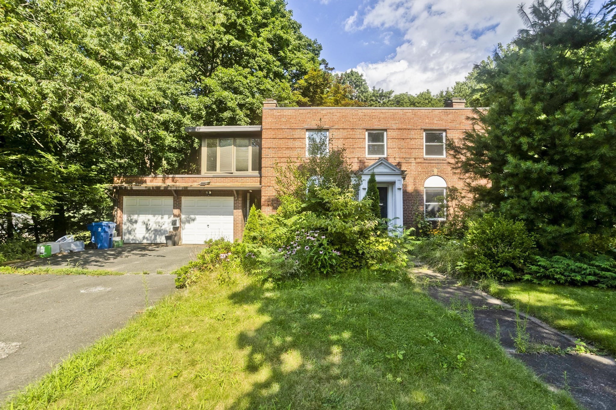95 Craiwell Ave, West Springfield, MA 01104