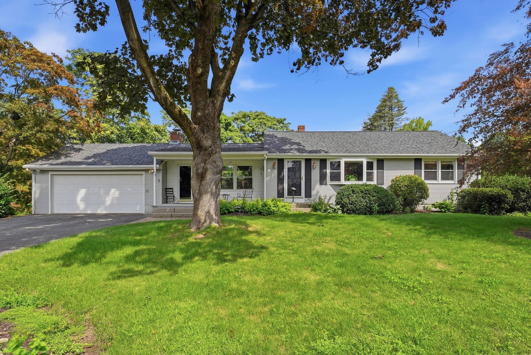 193 Meadow Street, Agawam, MA 01001