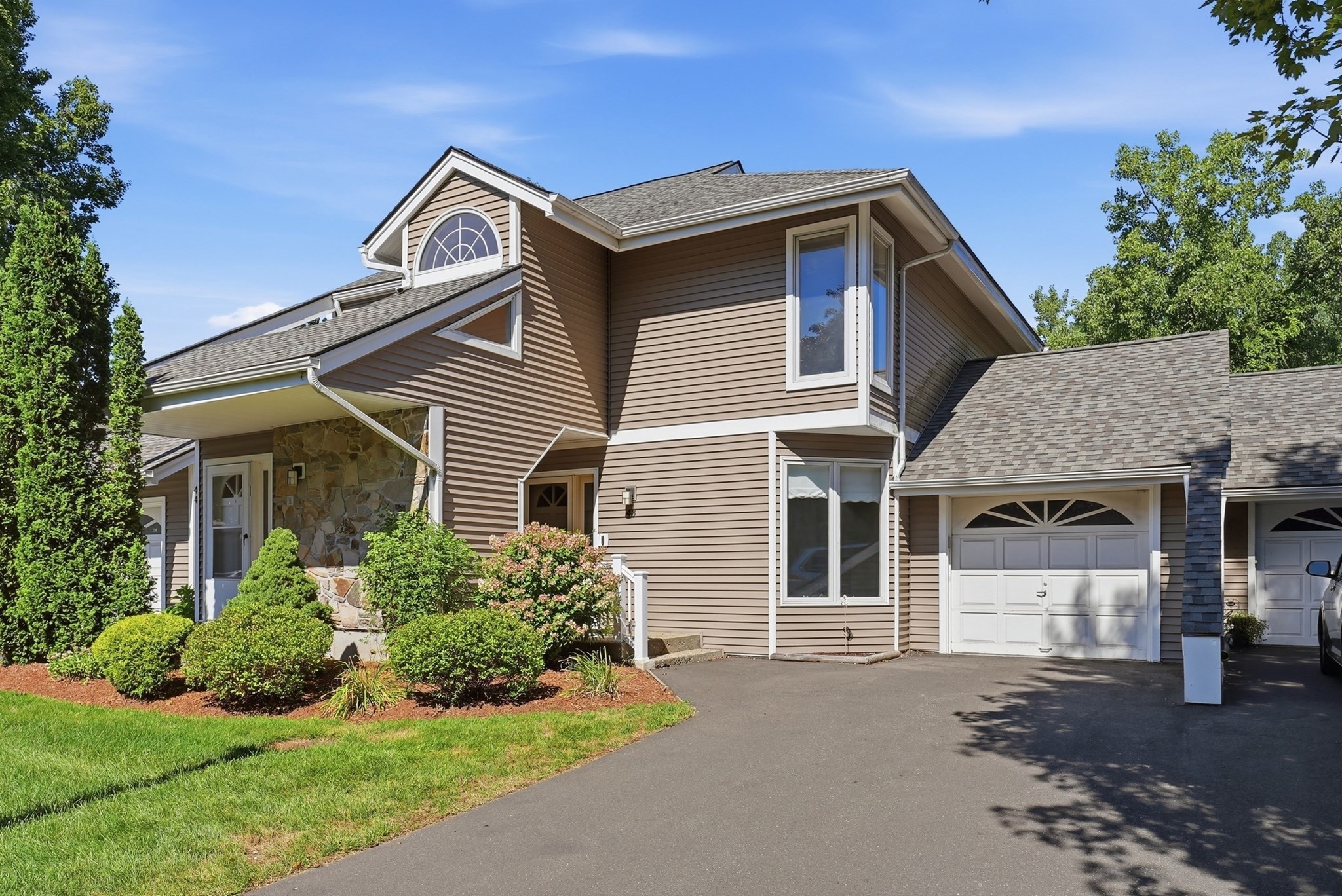 43 S.view Unit 43, Southwick, MA 01077
