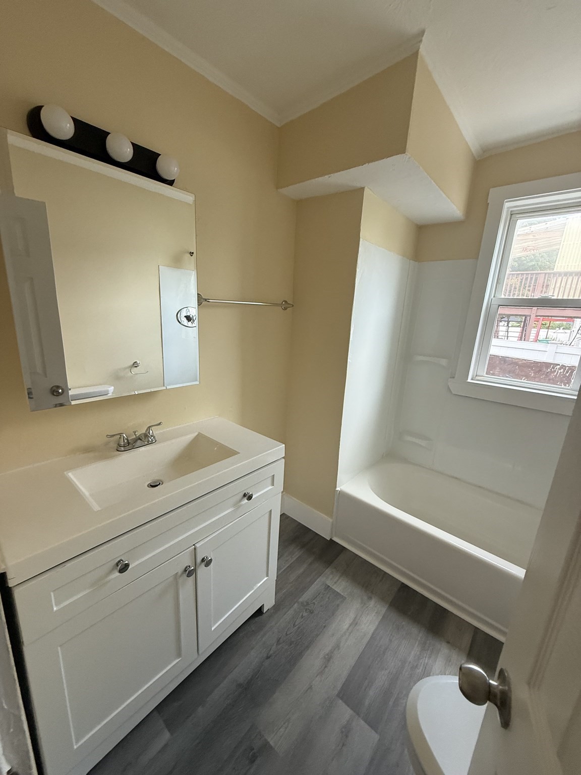 49 Camden St, Lynn, MA 01905 - Image 8