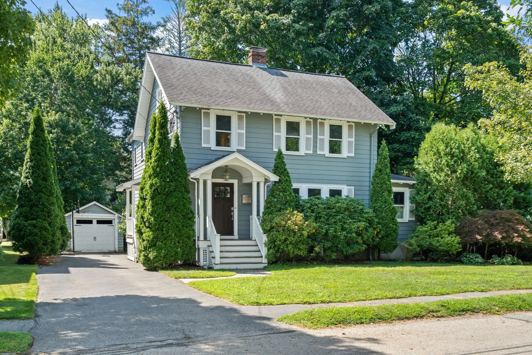 24 Holland St, Needham, MA 02492