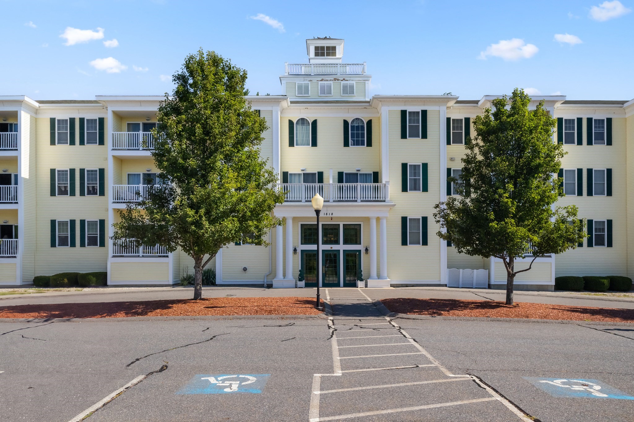 1818 Main Street Unit 216, Holden, MA 01520