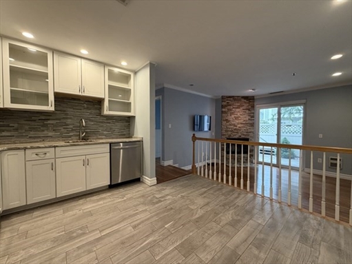 200 Falls Blvd, Apt H103