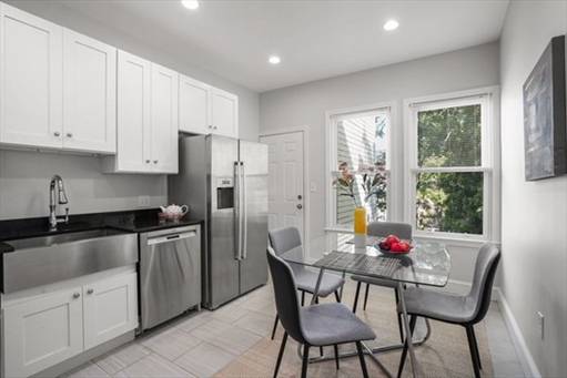 11 Tufts St, Apt 6