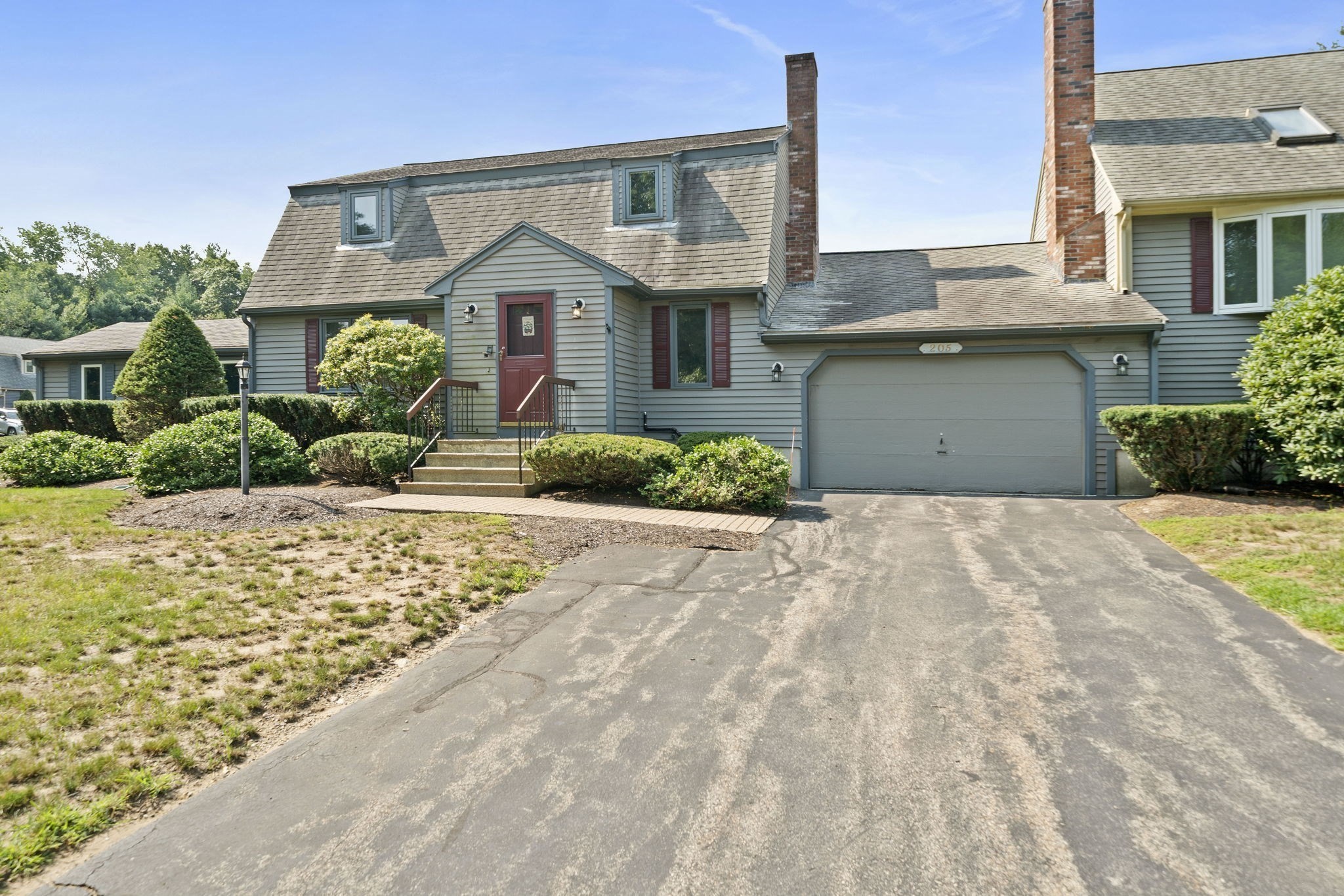 205 Comfort St Unit 205, Bridgewater, MA 02324