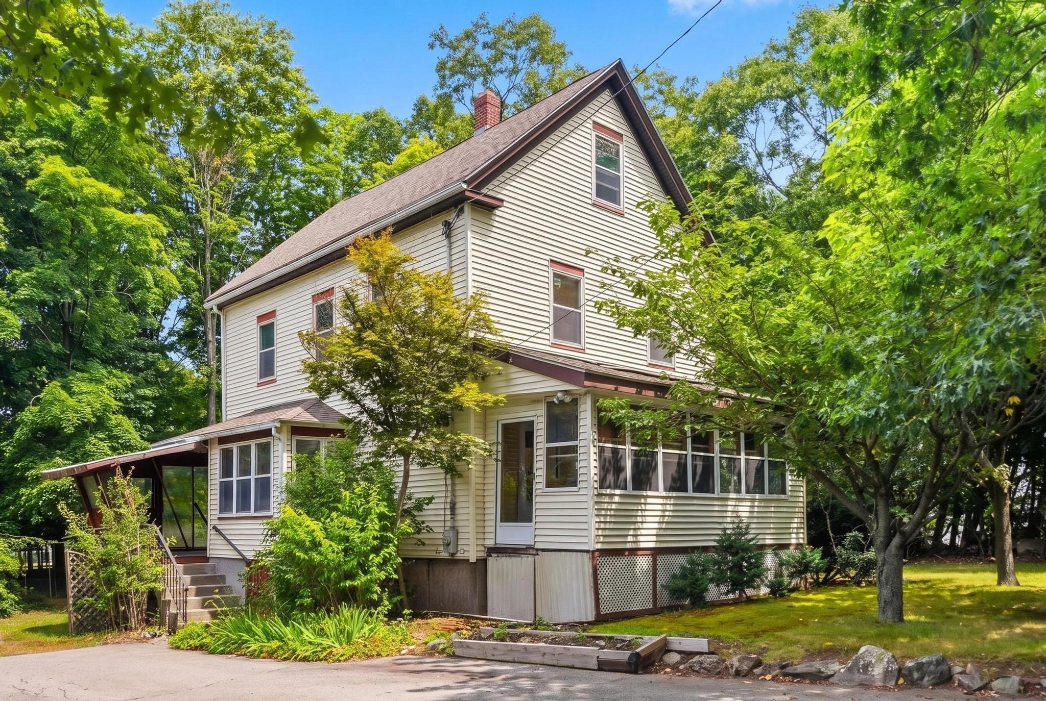 164 Green, Woburn, MA 01801