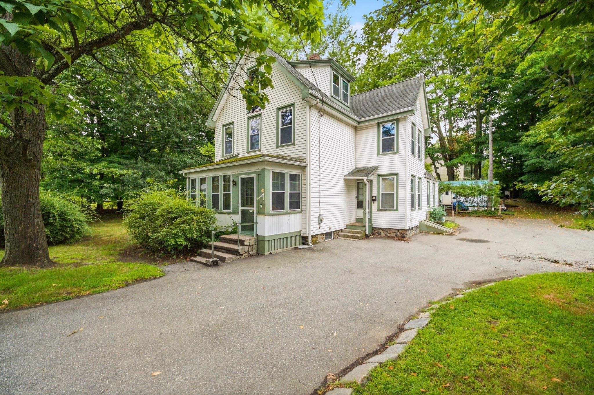 219 Montvale, Woburn, MA 01801 - Image 2