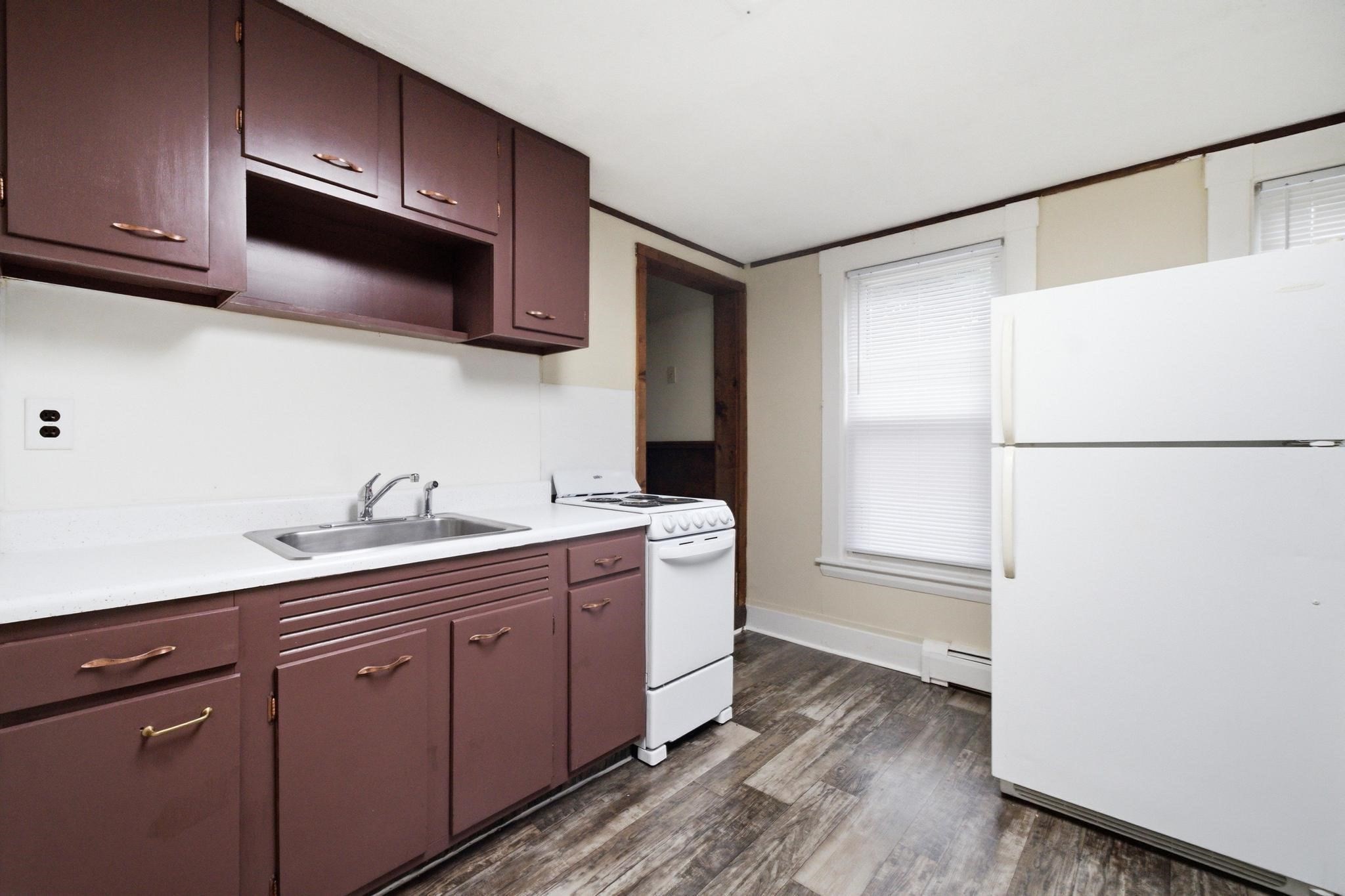 219 Montvale, Woburn, MA 01801 - Image 18