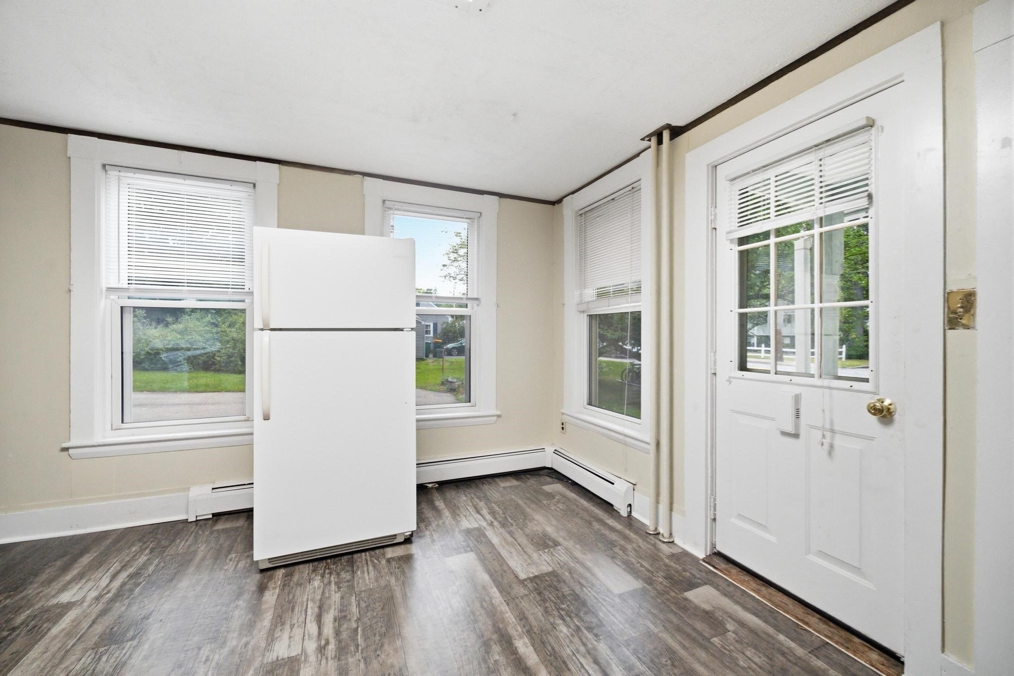 219 Montvale, Woburn, MA 01801 - Image 21