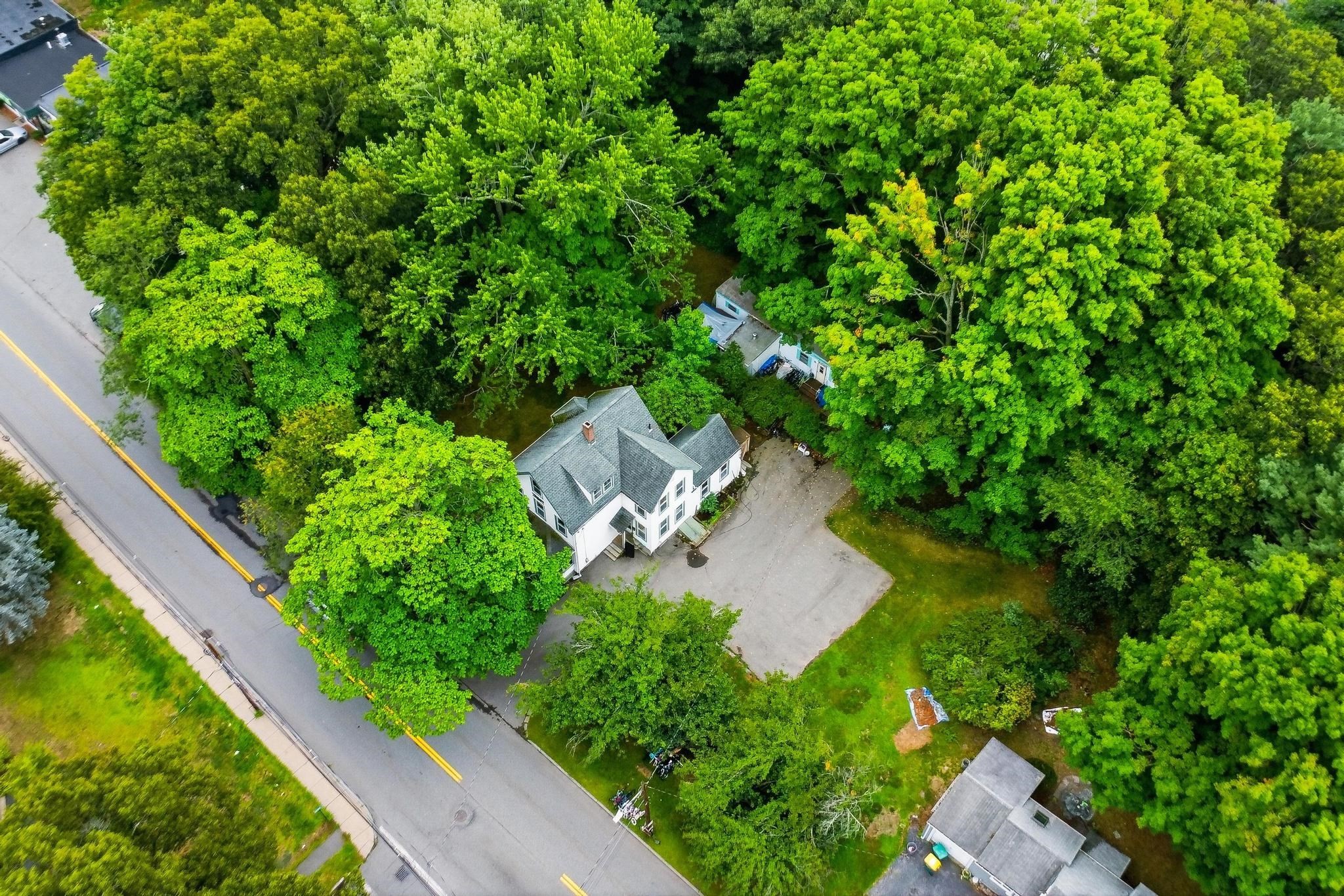 219 Montvale, Woburn, MA 01801 - Image 11
