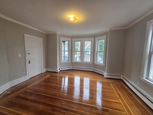 30 Endicott St, Apt 2