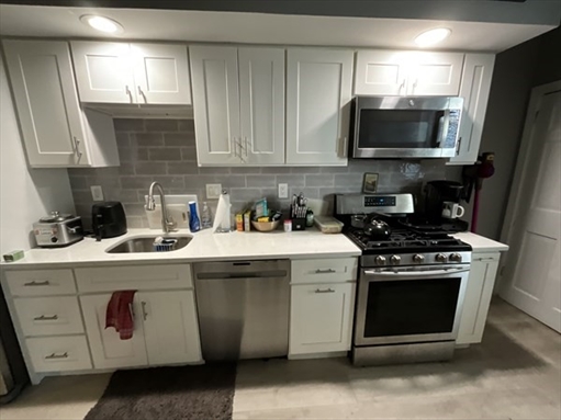 790 East 6th Street, Apt 1