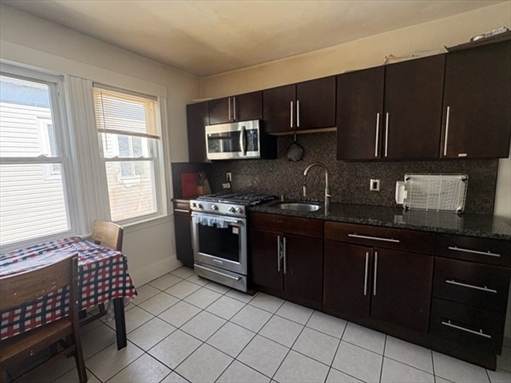 27 Stellman Rd, Apt 3