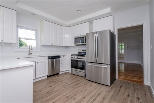 391 Mountain Ave, Apt 1