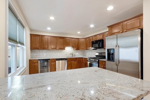 14 Downer Ct., Apt 14