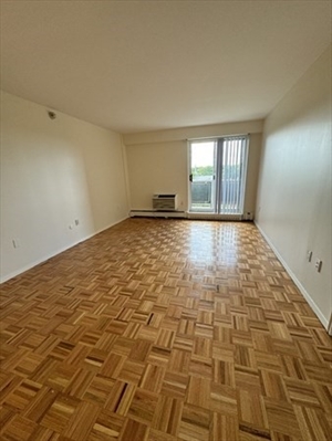 185 Freeman Street, Apt 935