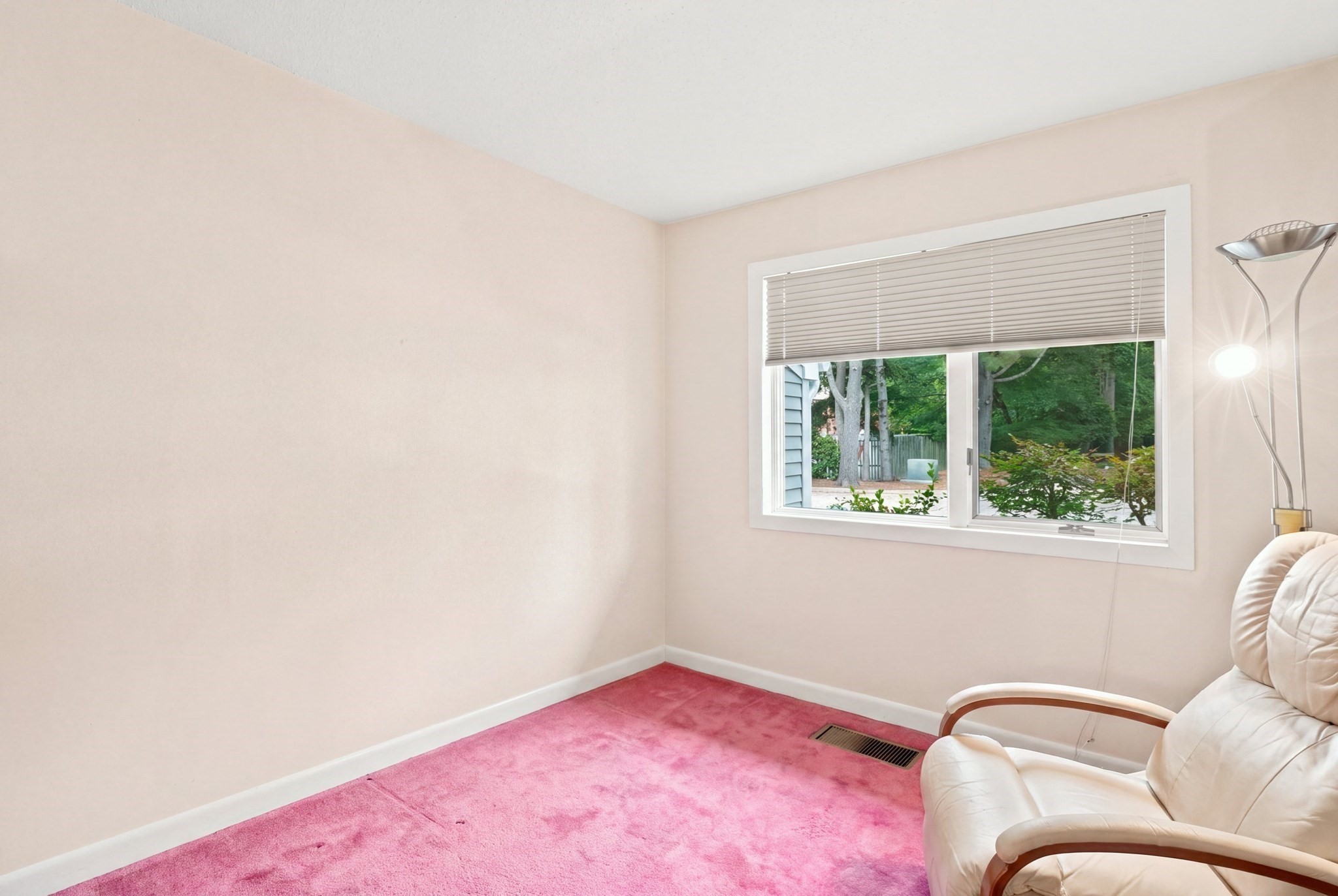 1002 Pine Brook Dr Unit 20, Peabody, MA 01960 - Image 4