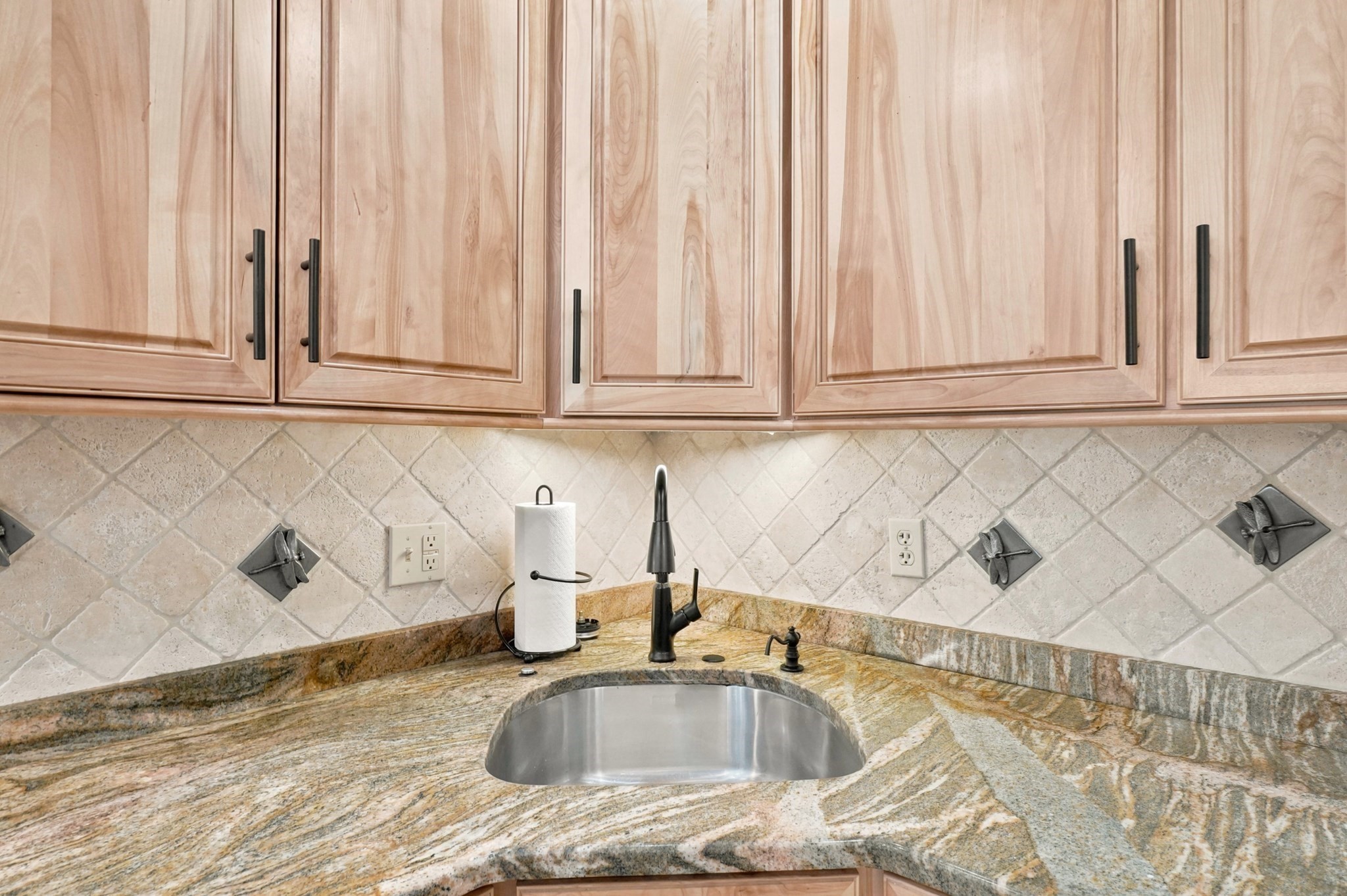 1002 Pine Brook Dr Unit 20, Peabody, MA 01960 - Image 9