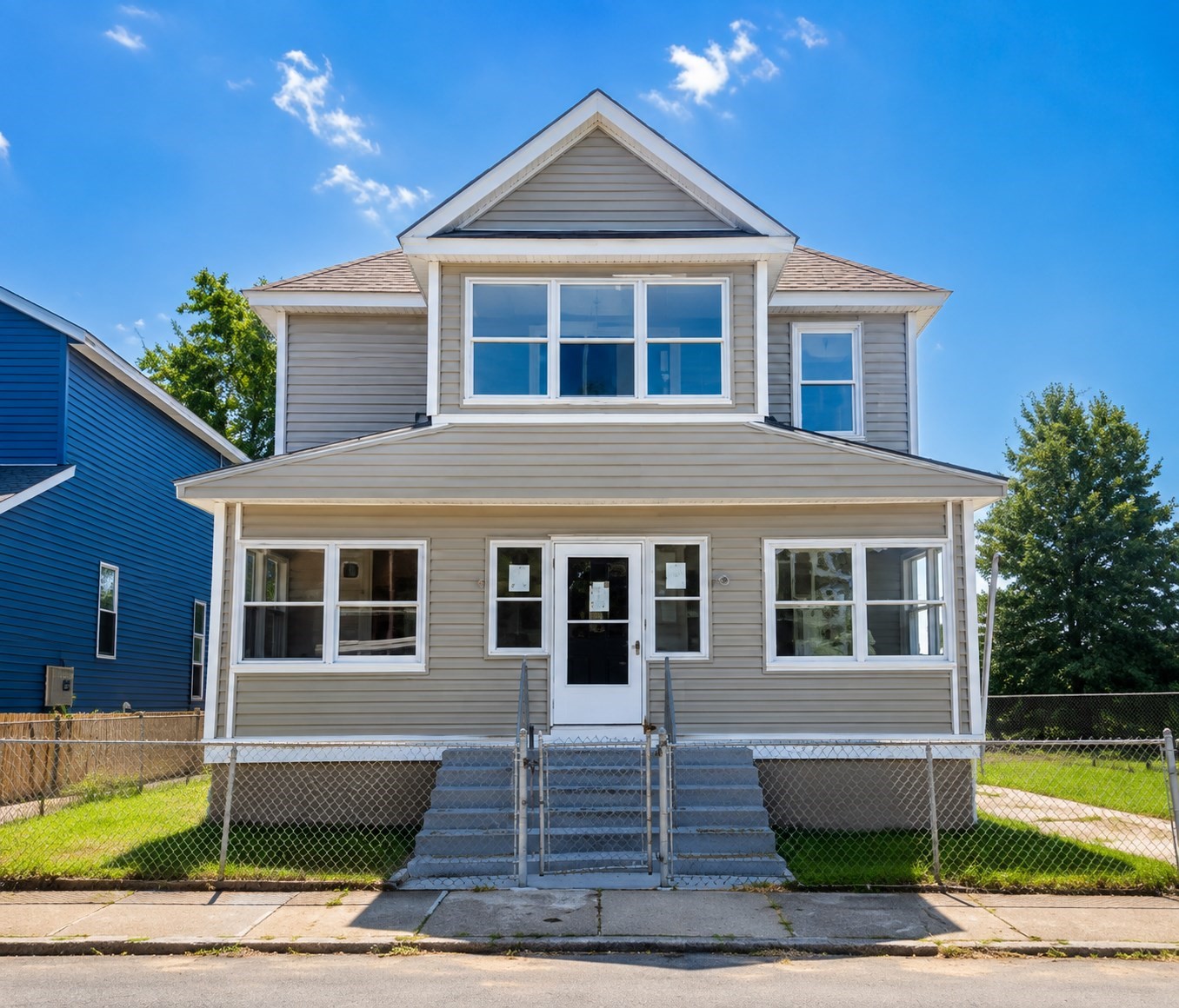 73 Melrose St, Springfield, MA 01109