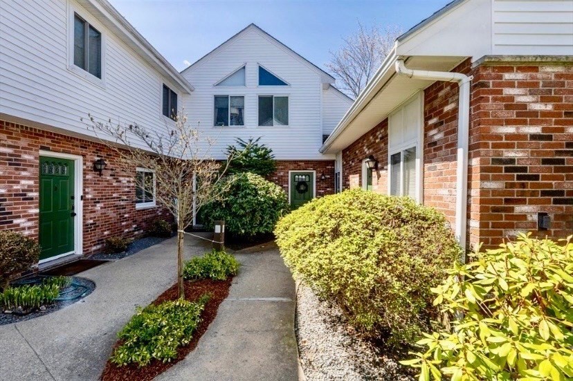 233 Lake St Unit D, Weymouth, MA 02189