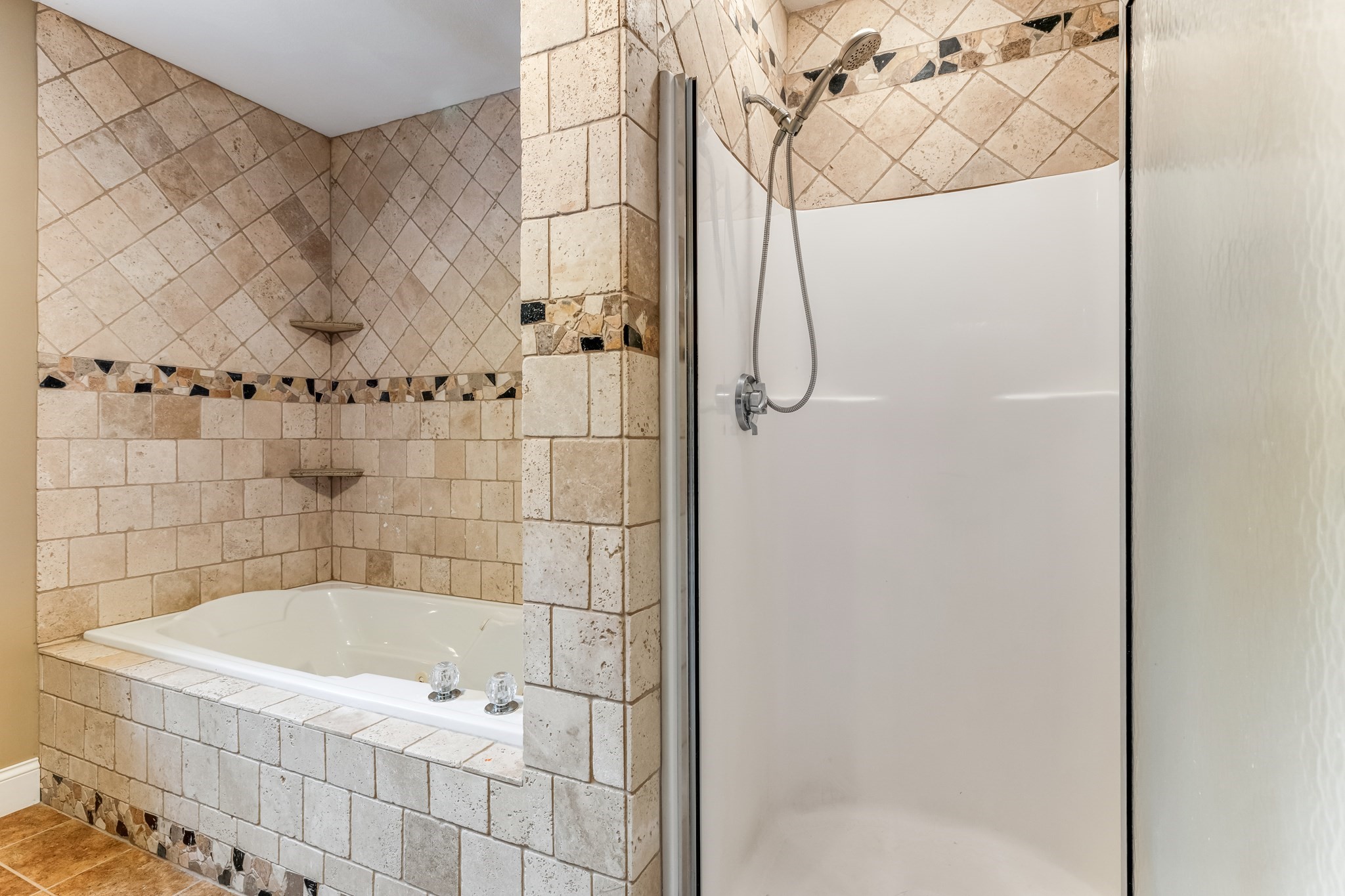 3 Avalon Ct., Methuen, MA 01844 - Image 29