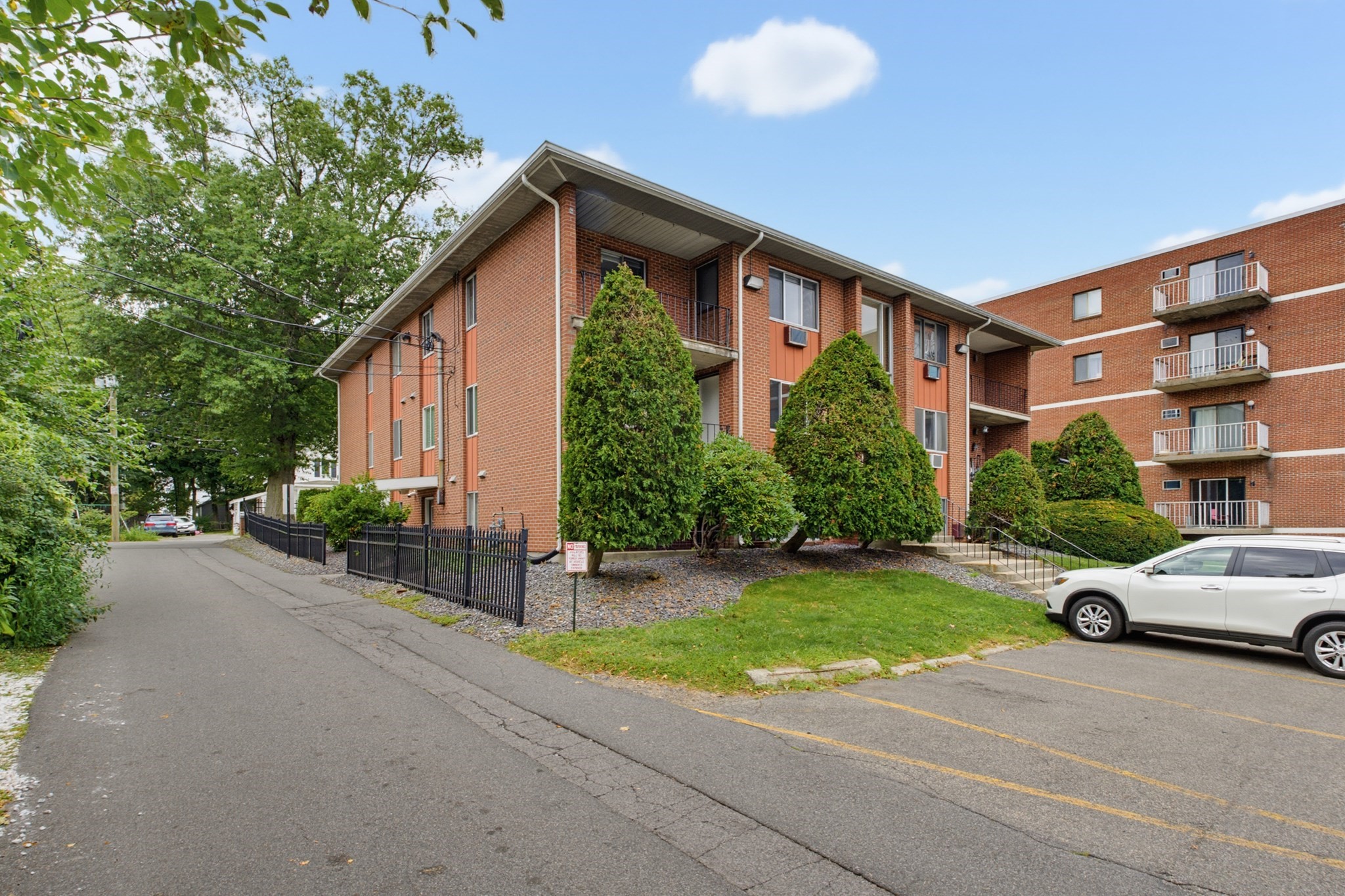 139 Pleasant St Unit C-12, Marlborough, MA 01752