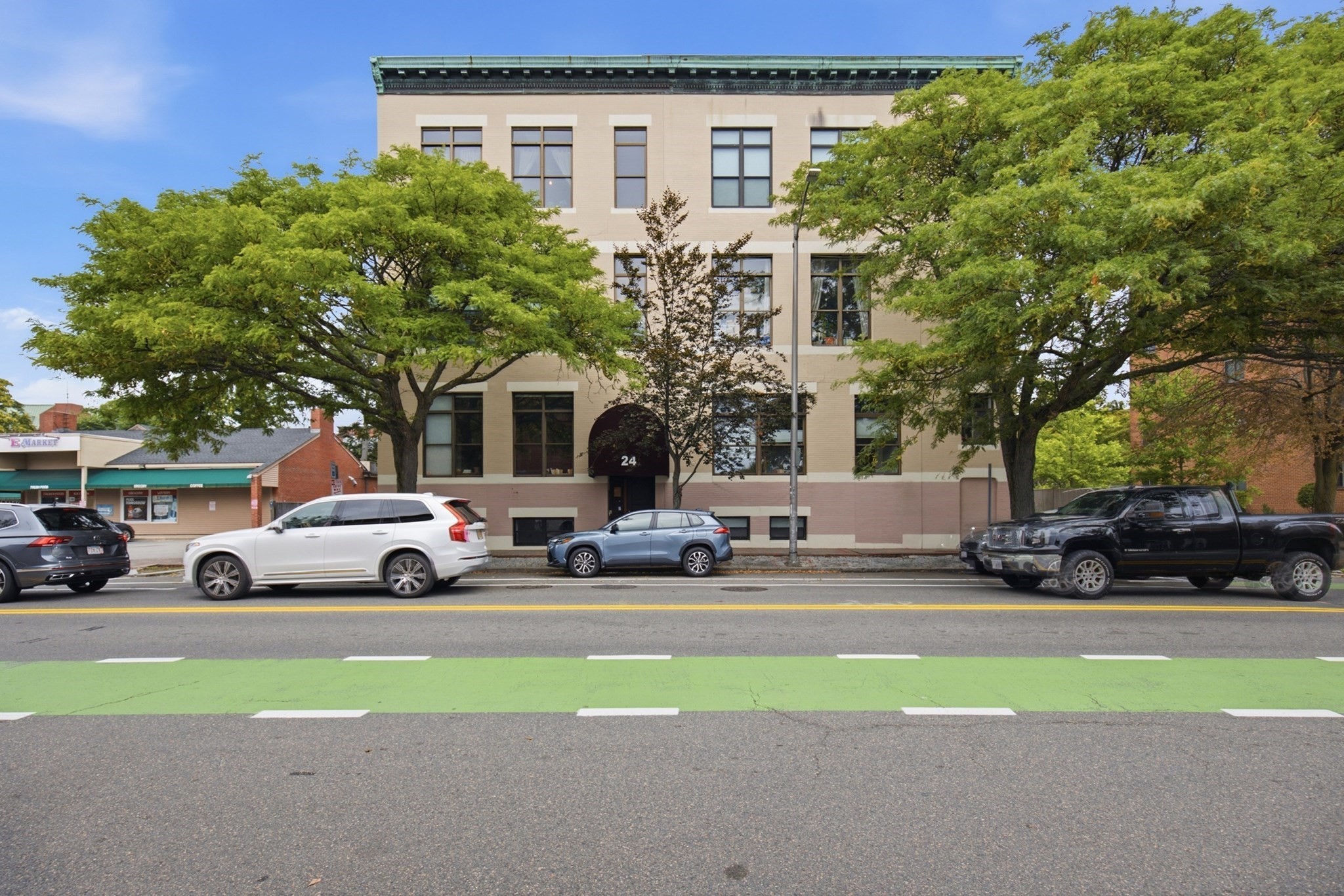 24 Norman St Unit 1, Salem, MA 01970 - Image 2