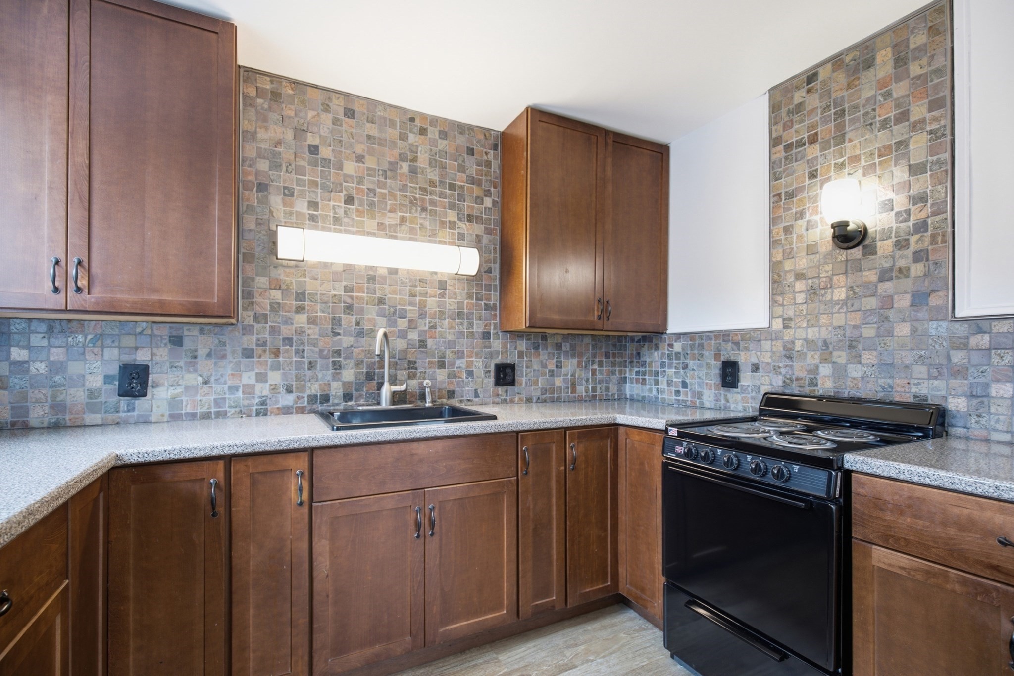 24 Norman St Unit 1, Salem, MA 01970 - Image 6