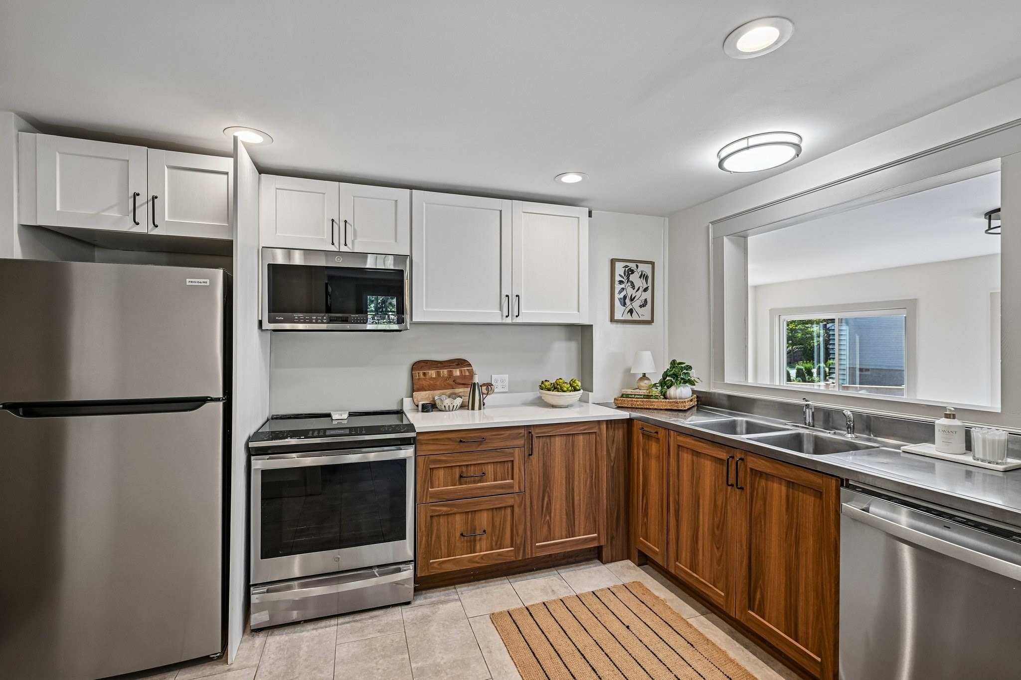 254 Russell St, Woburn, MA 01801 - Image 11