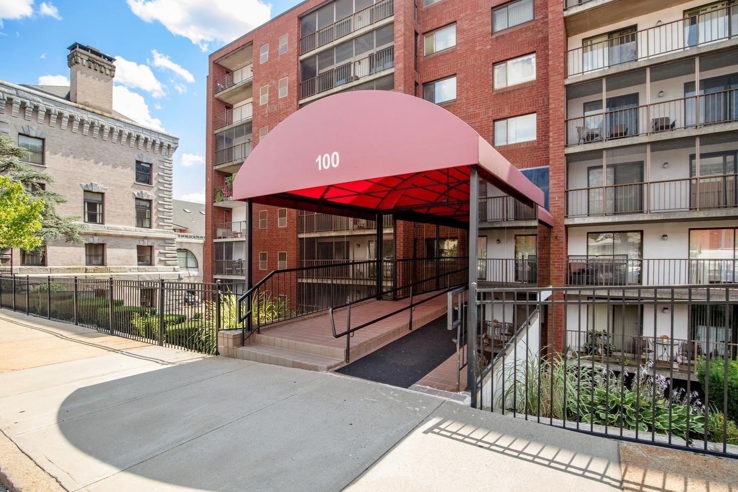 100 High St Unit 308, Medford, MA 02155