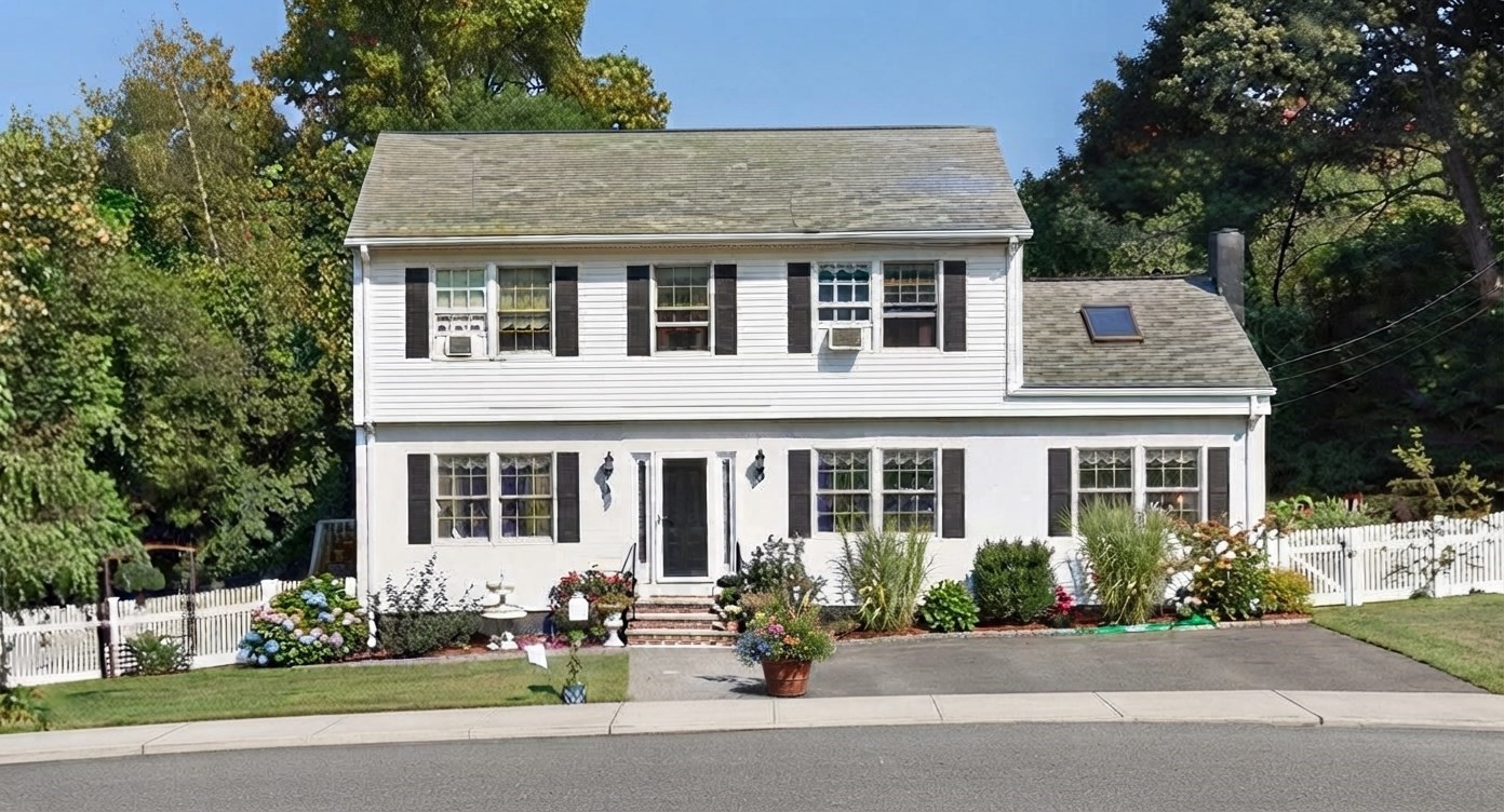 9 Zamora St, Saugus, MA 01906