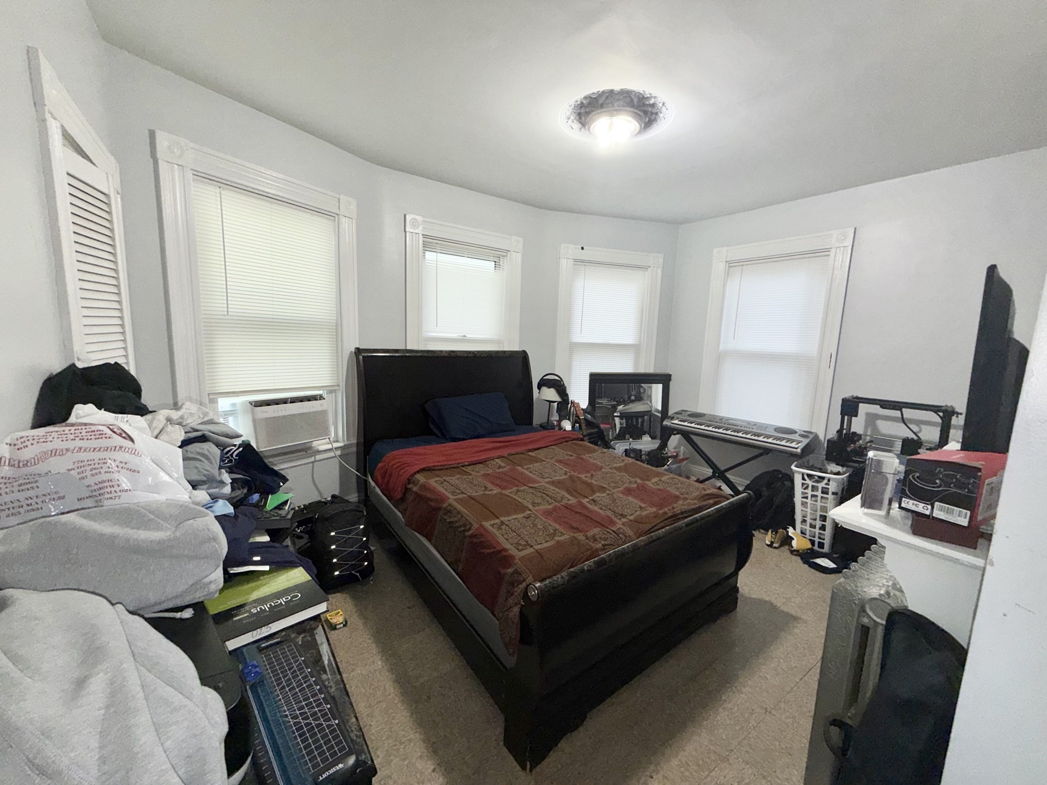 5 Woodward Park St, Roxbury, Boston, MA 02125 - Image 36