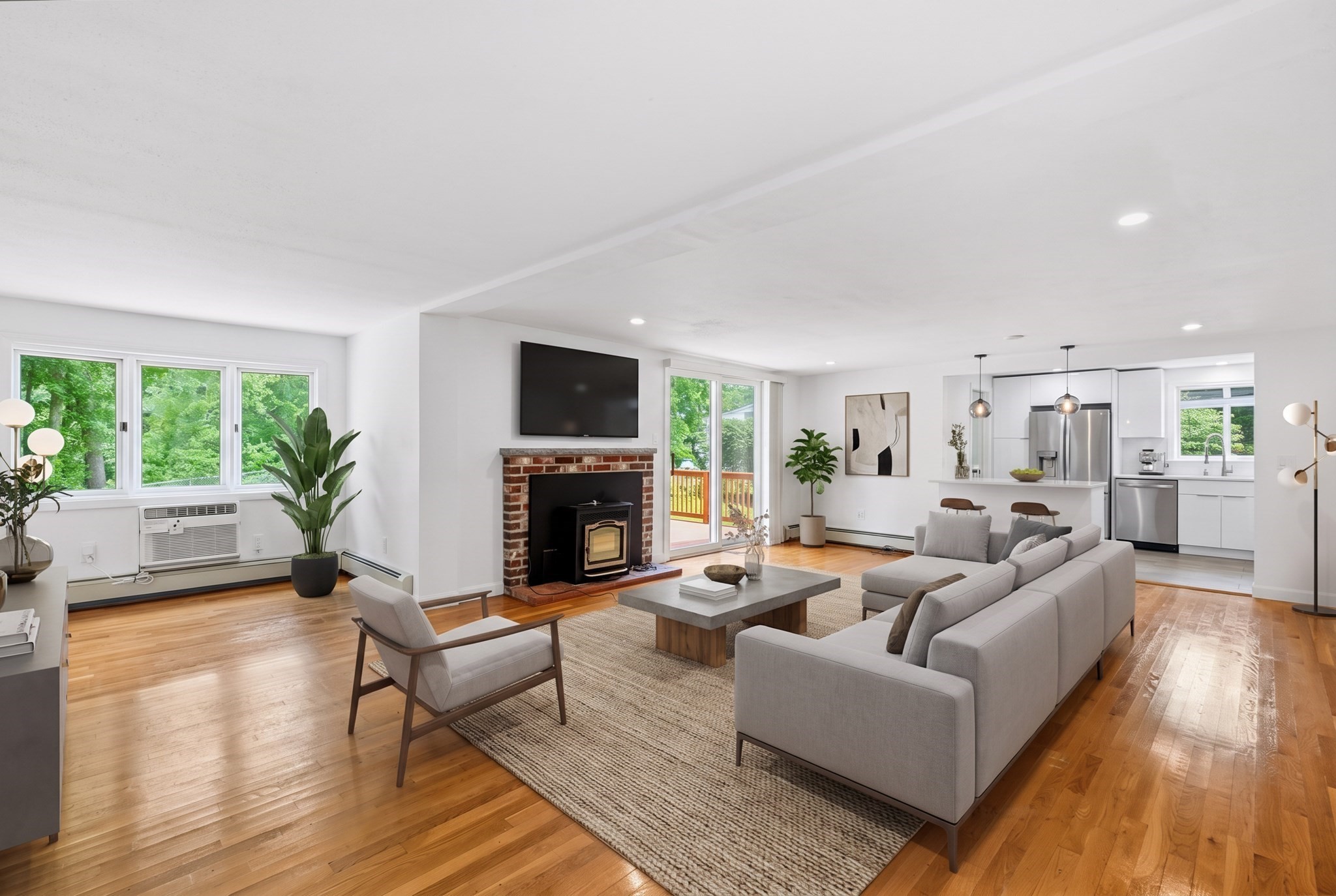 70 Muller Rd, Burlington, MA 01803