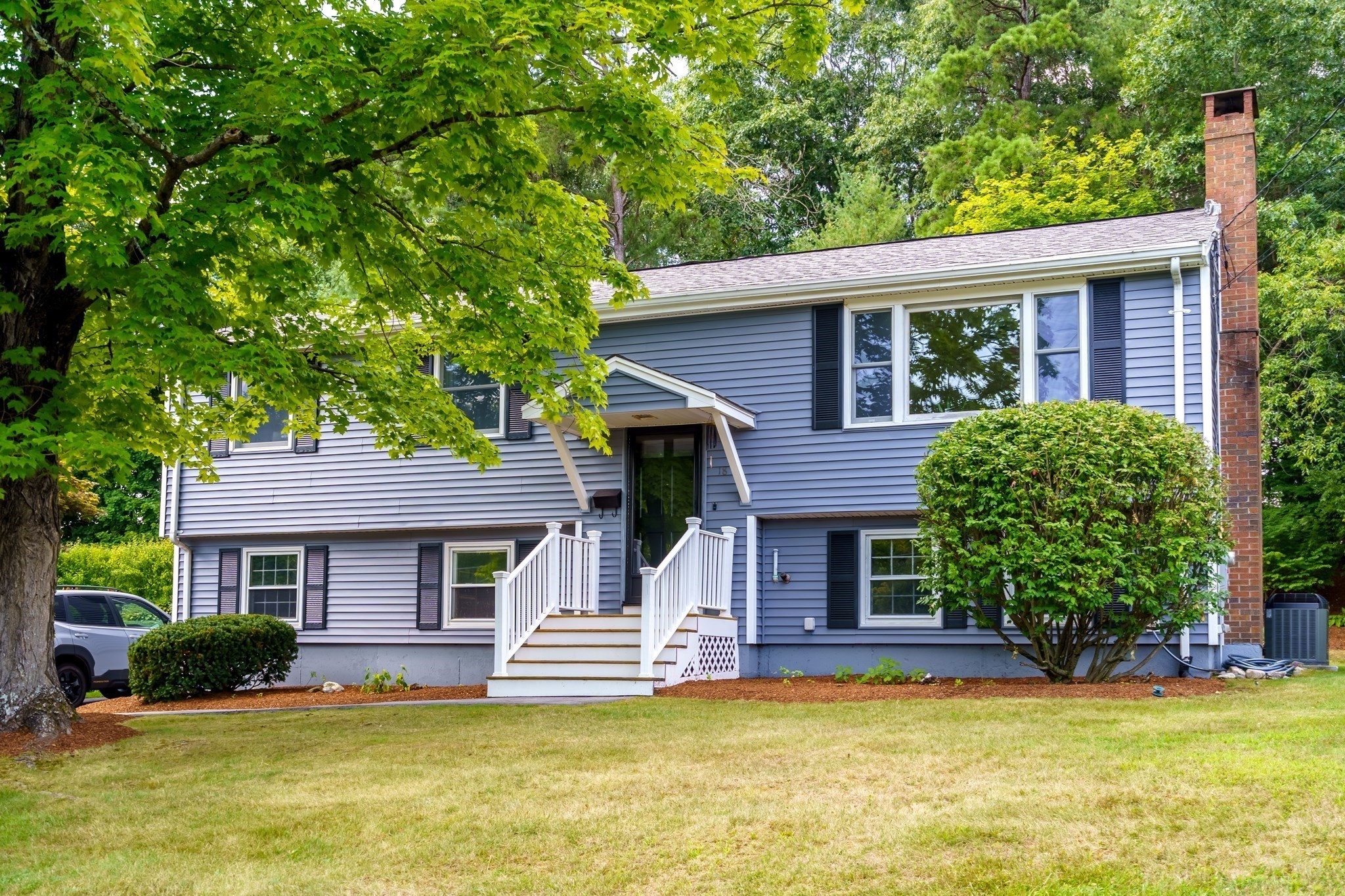18 Ruthellen Road, Hudson, MA 01749