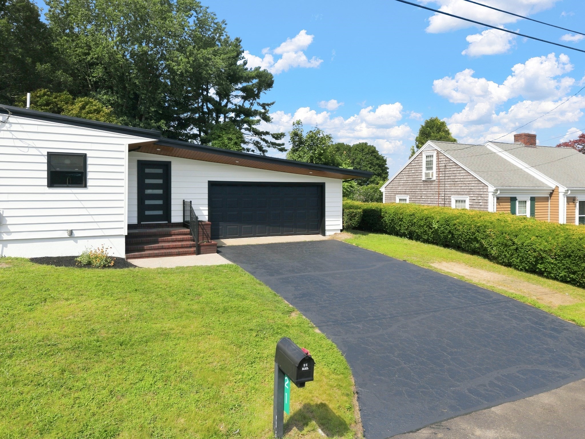 21 Hilltop Rd, Dartmouth, MA 02747 - Image 3