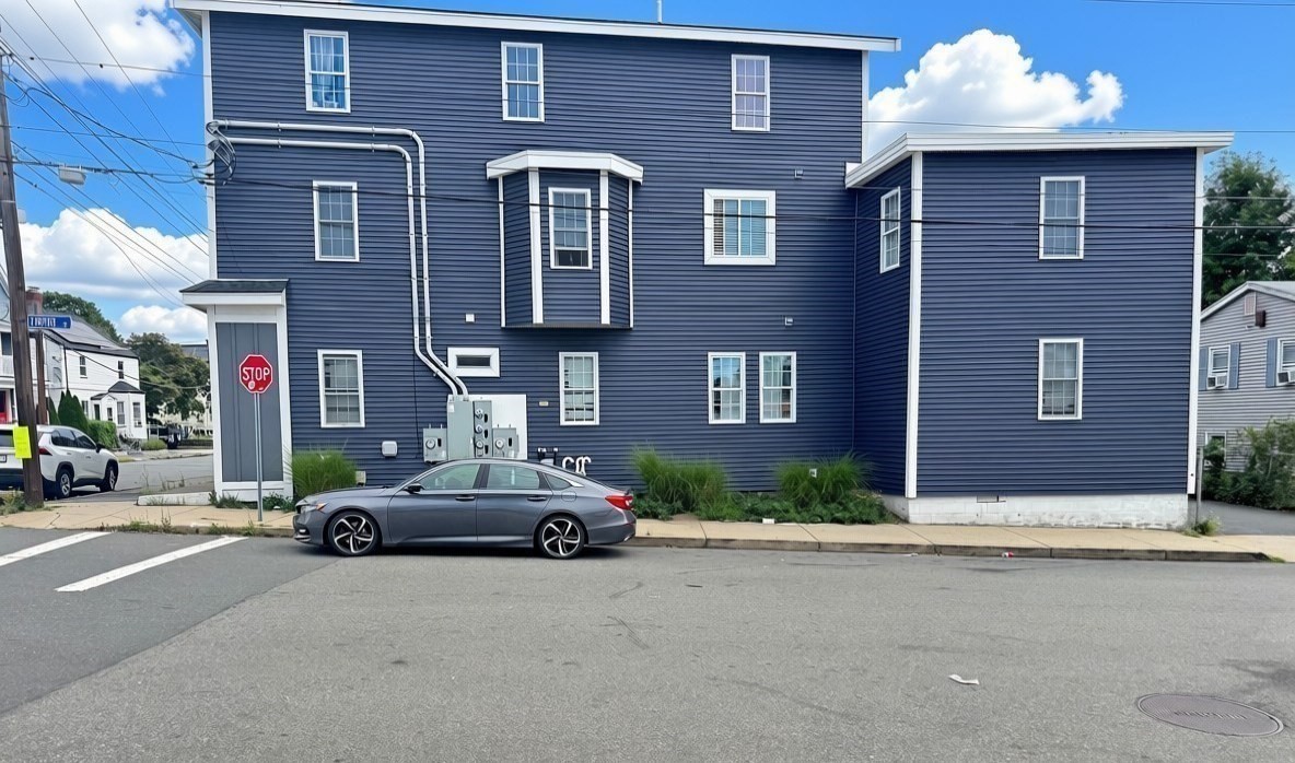 90 Essex St, Lynn, MA 01902 - Image 3