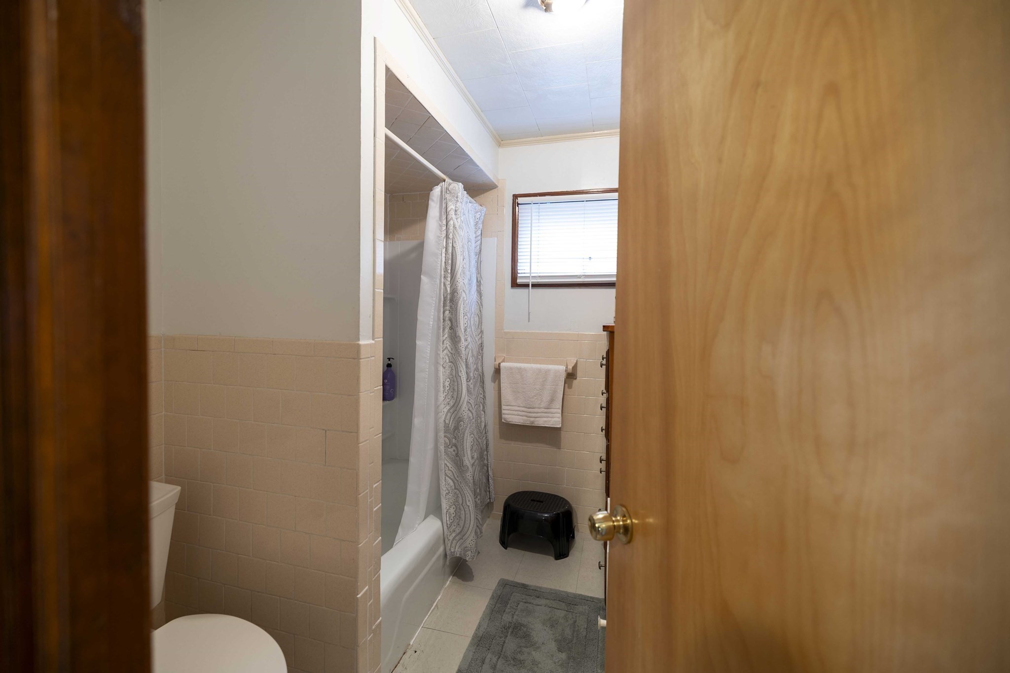610 Bradford Ave, Fall River, MA 02721 - Image 13