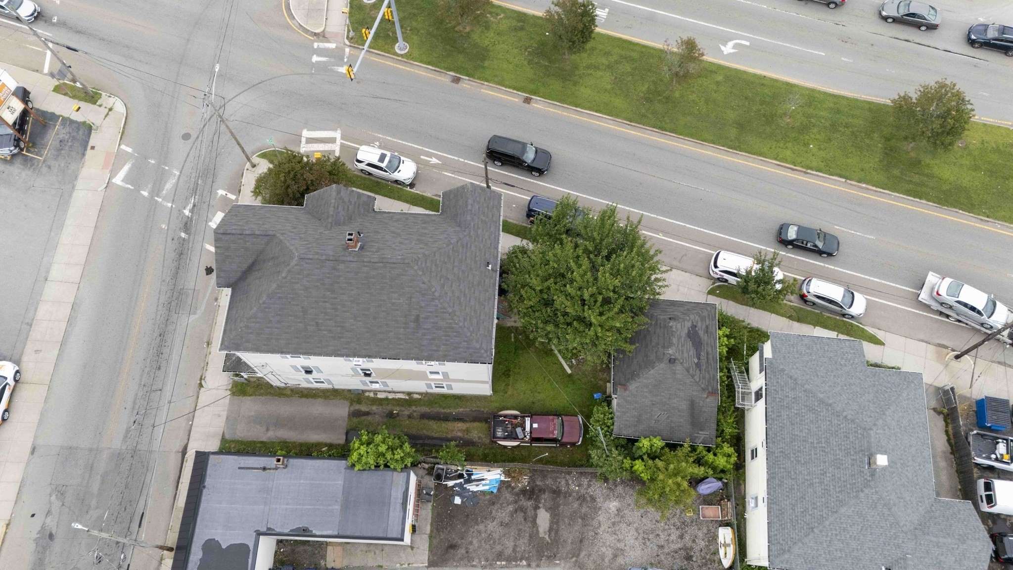 1025 Globe St, Fall River, MA 02724 - Image 4