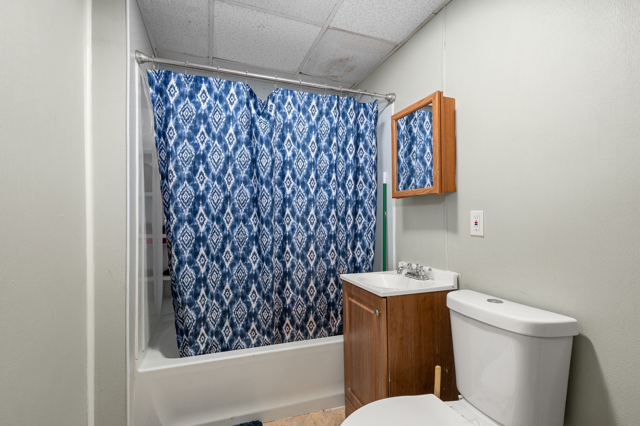 102 Sayles Street, Southbridge, MA 01550 - Image 33