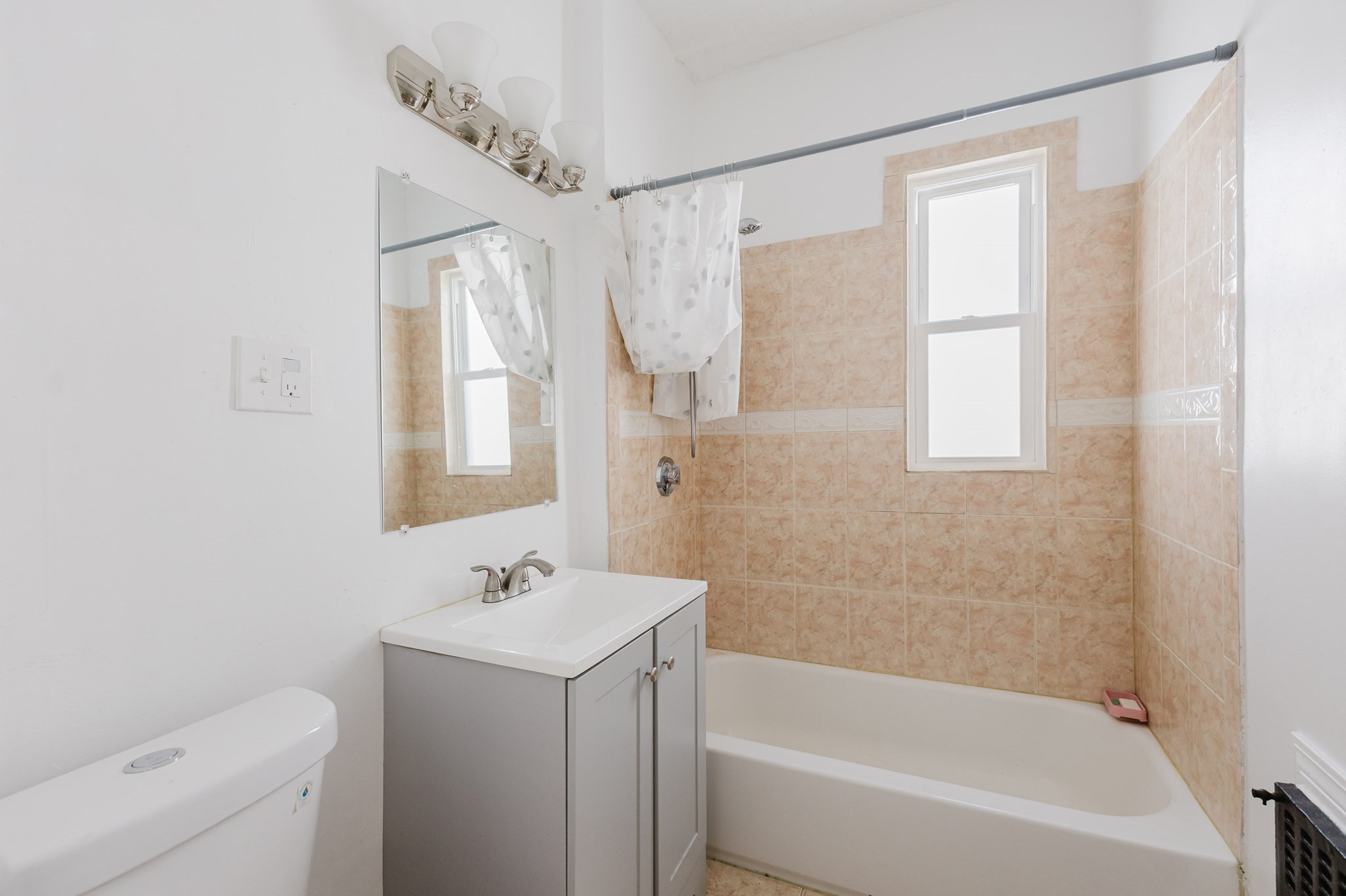 15 McLellan St, Dorchester, Boston, MA 02121 - Image 7
