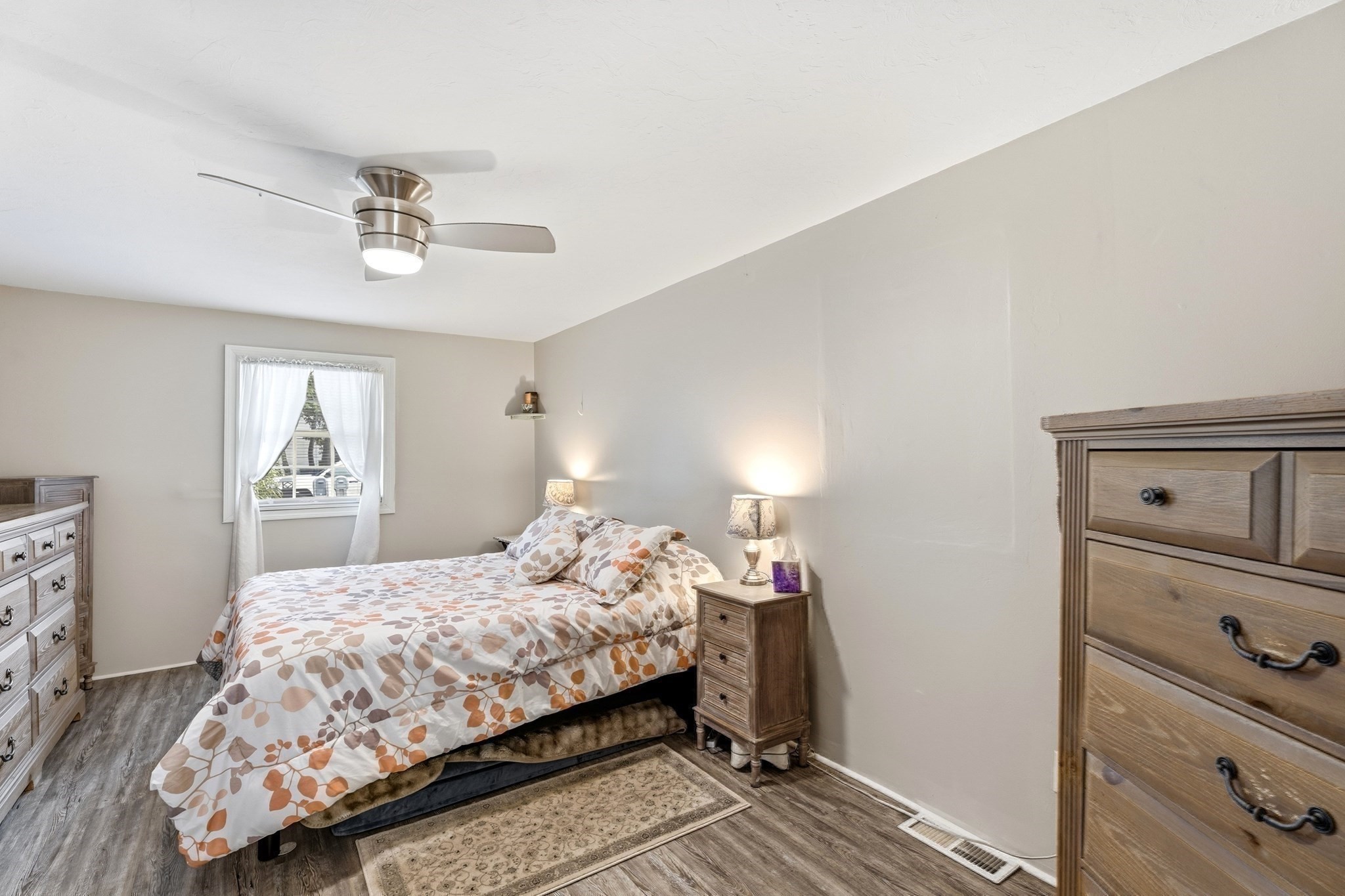 55 Friendship St, Billerica, MA 01821 - Image 16