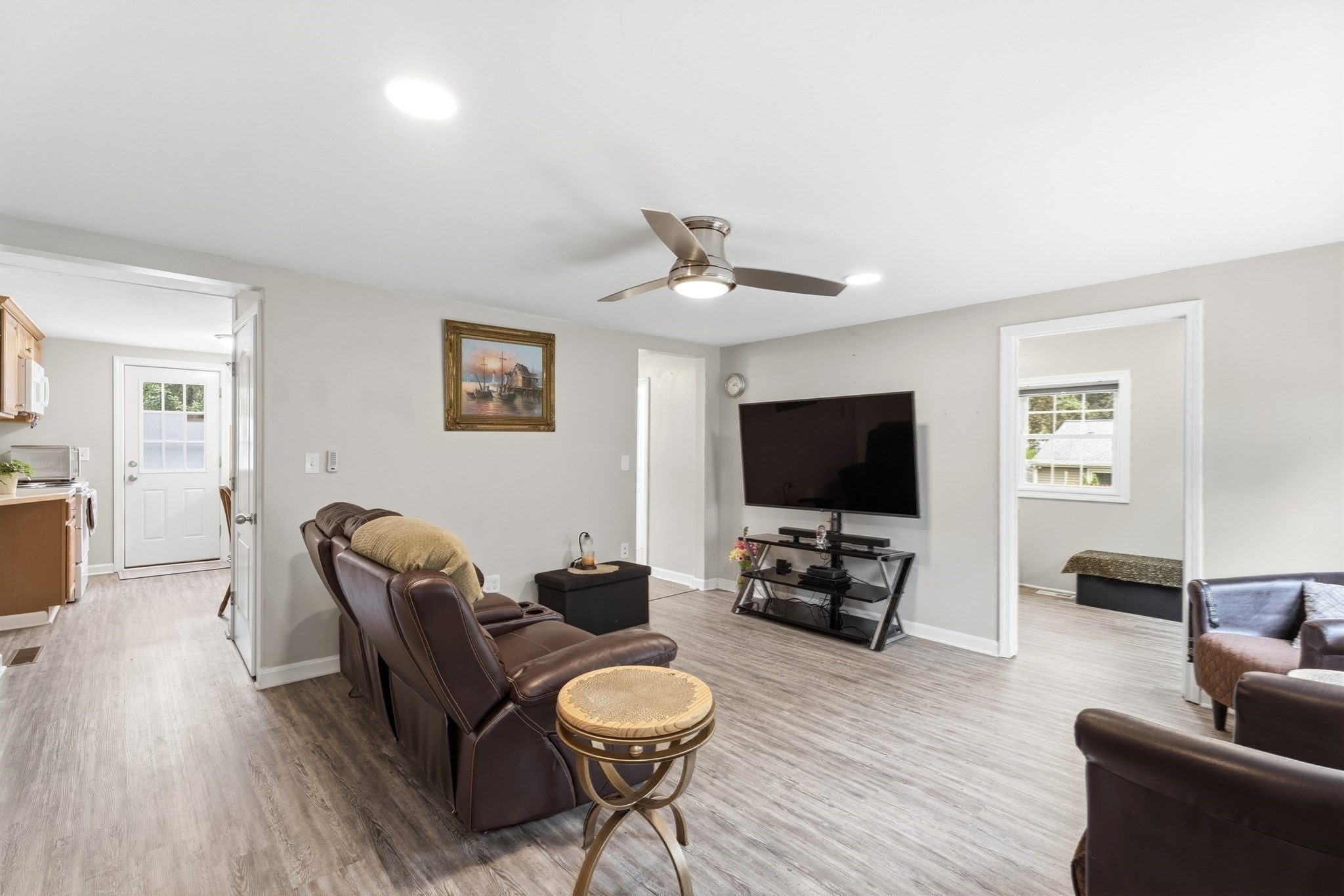55 Friendship St, Billerica, MA 01821 - Image 7