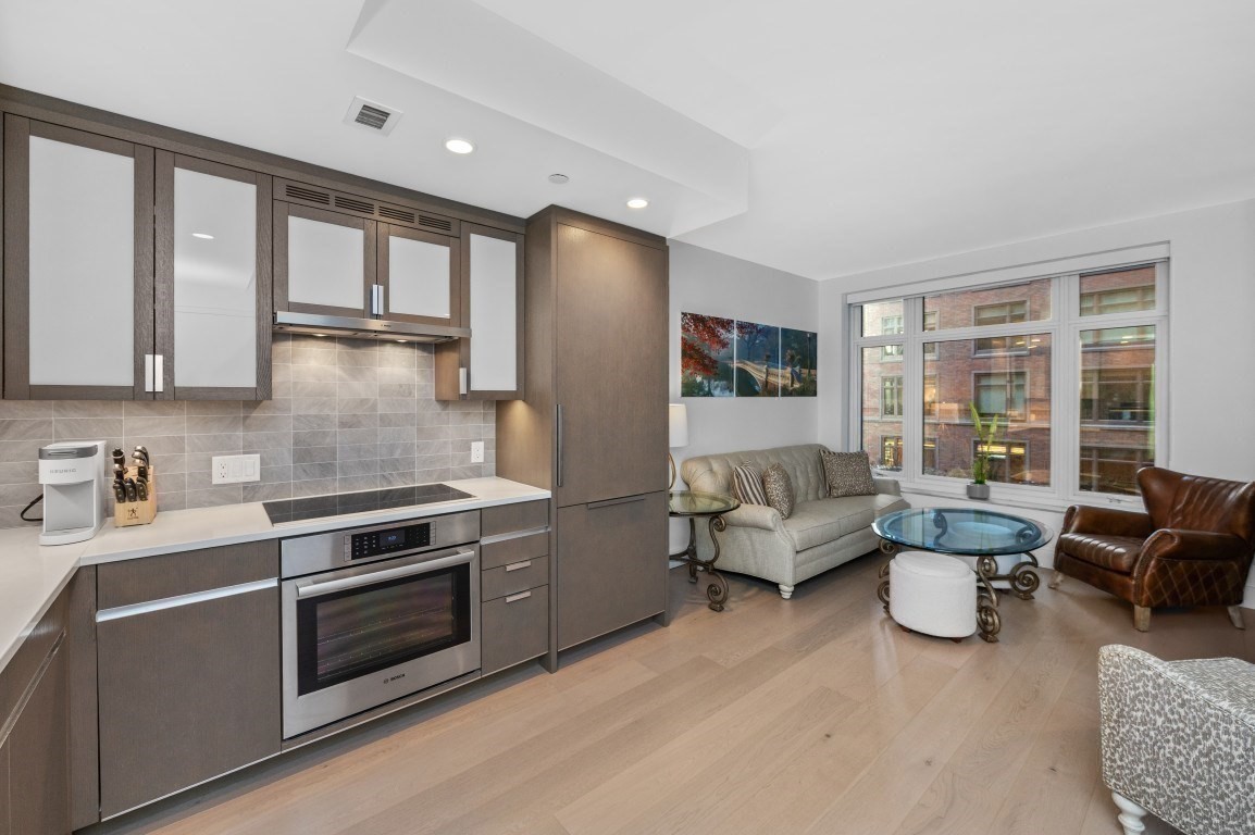 100 Lovejoy Wharf Unit 5L, West End, Boston, MA 02114 - Image 5
