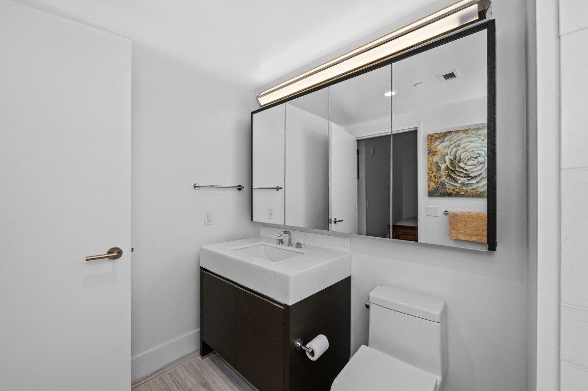 100 Lovejoy Wharf Unit 5L, West End, Boston, MA 02114 - Image 9