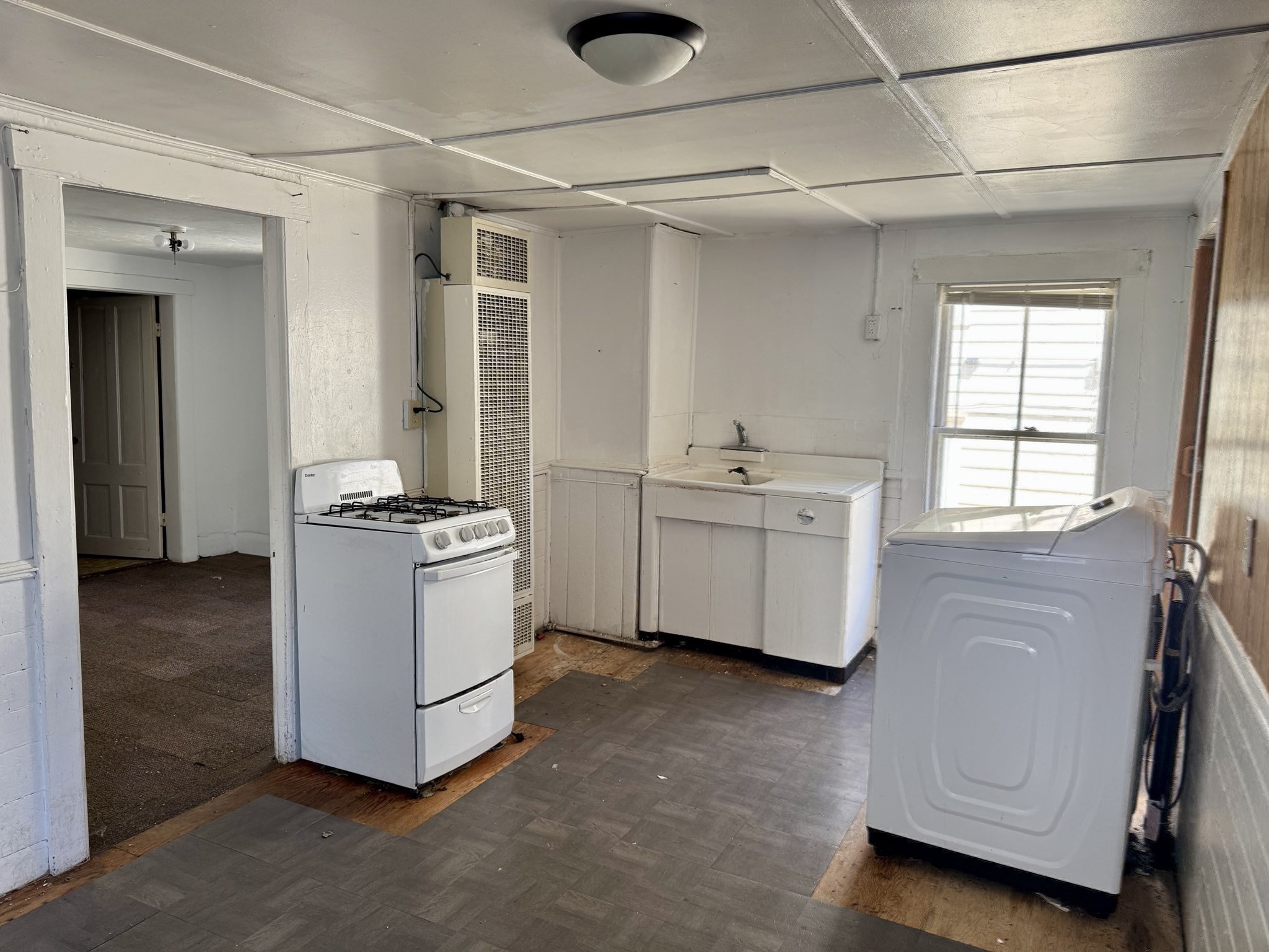 26 Elm Street, Spencer, MA 01562 - Image 25