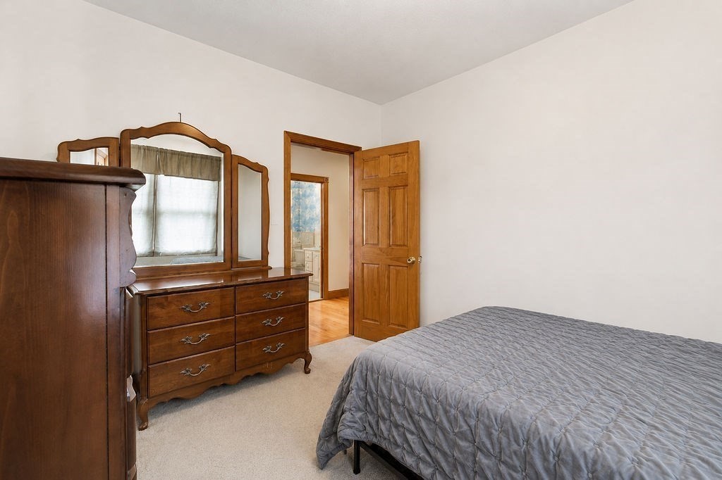 320 Davis Street, New Bedford, MA 02746 - Image 12